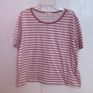 Romwe || Pink and White Striped T-Shirt